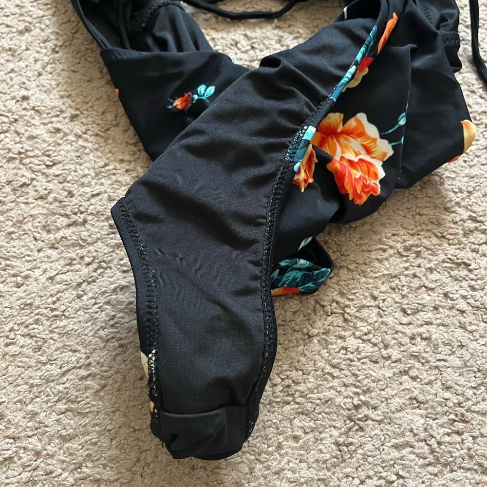 Cupshe One Piece - Picture 10 of 12